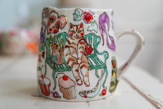 "Kitty on Bench" 16 oz Mug