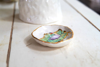 “Goose on Green Couch” Small Trinket Dish