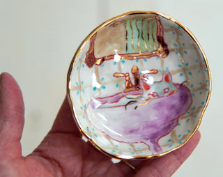 “Kitty in Sink” 3.25" Treasure Dish