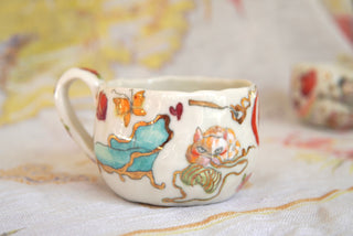 “Balloon & Turquoise Chaise” 7 oz Mug
