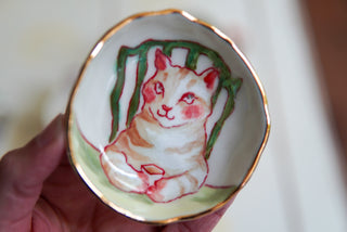 "Kitty with Tea" Treasure Dish 3"