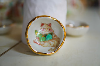 “Kitty and Her Book” Ring Dish