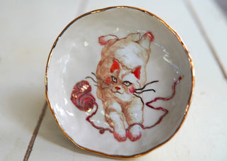 “Kitty with Her Yarn” 5.2" Treasure Dish