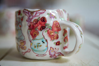 Kitty with Book 16 oz Mug