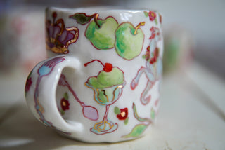 Hound & Purple Crown 16 oz Mug