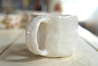 “Tabby on Purple Couch” 14 oz Large Mug