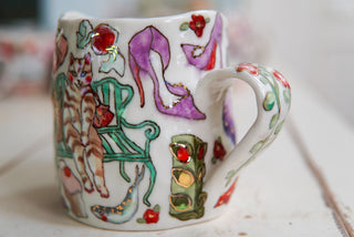 "Kitty on Bench" 16 oz Mug