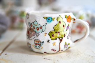 “Apple Tree” 10 oz Mug