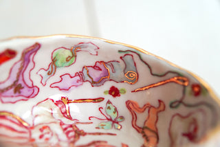 “White Kitty, Sleepy Train” Treasure Bowl