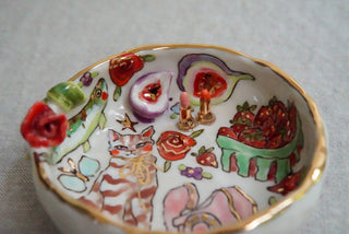 Kitty & Two Lipsticks Treasure Dish 4"