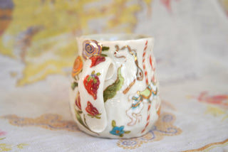 “Knitty Cat & Two Balloons” 15 oz Mug