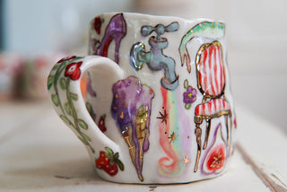 "Kitty on Bench" 16 oz Mug