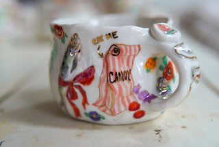 "Telephone Booth" 13 oz Mug