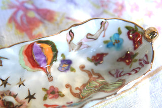 SECONDS "Lover's Eye & Swan" Long Candy Dish