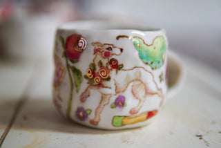 Hound with Garland 11oz Mug