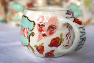"Pink Heart Face" 10 oz Mug