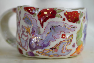 Alligator in Stilletos Mug 15 oz