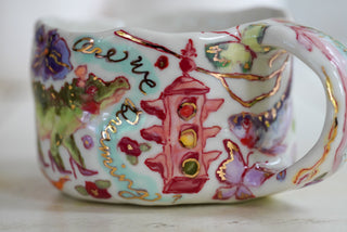 Alligator in Stilletos Mug 15 oz