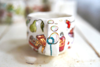 “Chandelier & Cherries” 10 oz Mug